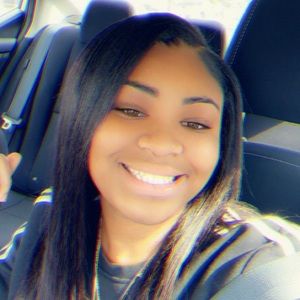 Meet your Posher, Cierra